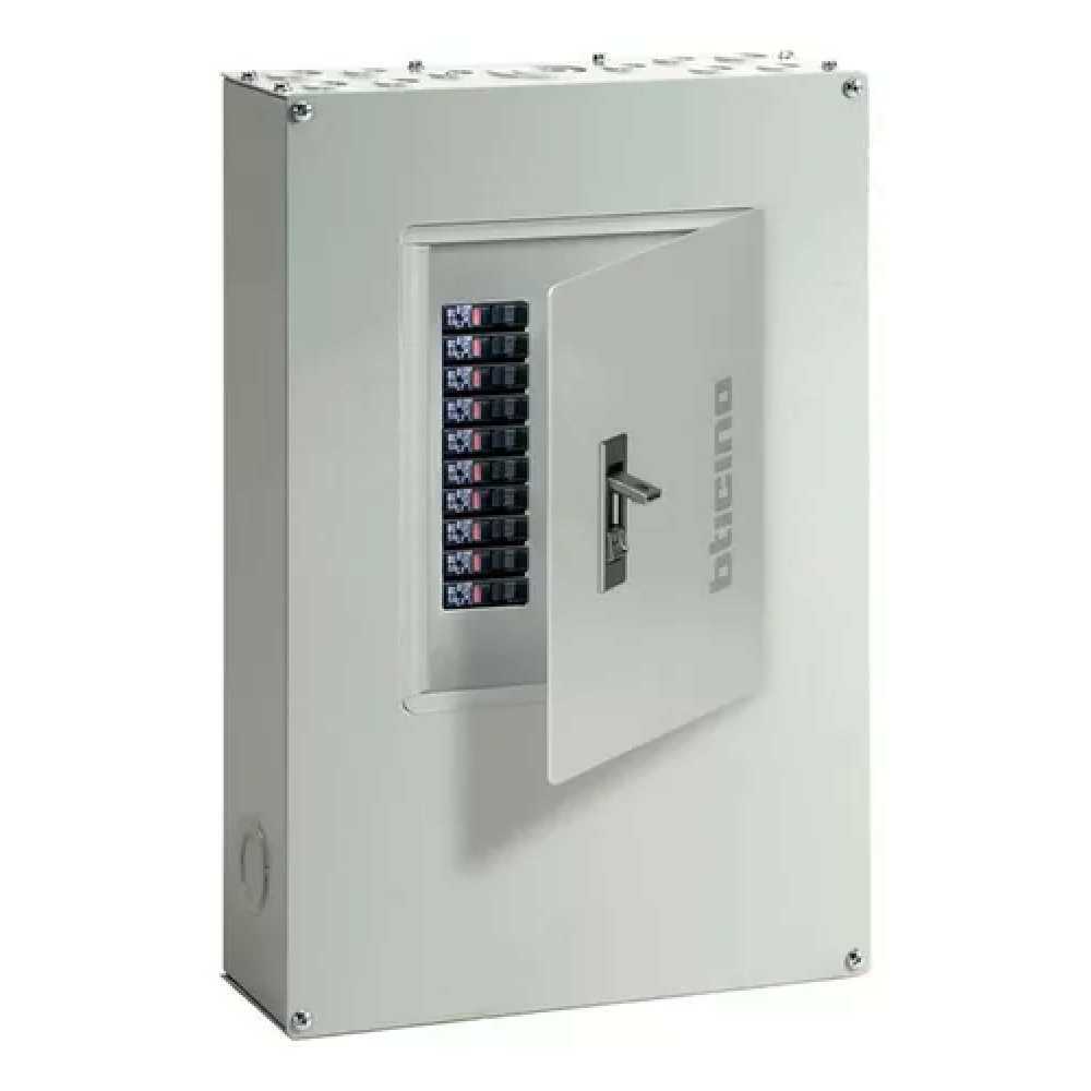 TABLERO ENSAMBLADO 30P. ZAPATAS PRINC. 250A 240/120V 3F-4H 10KA EMPOTRAR