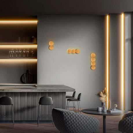 LUMINARIO DE PARED LED B.C. 10 W OPTICA 360 SOBREPONER ALUMINIO ACABADO DORADO 100-265V CA IP20