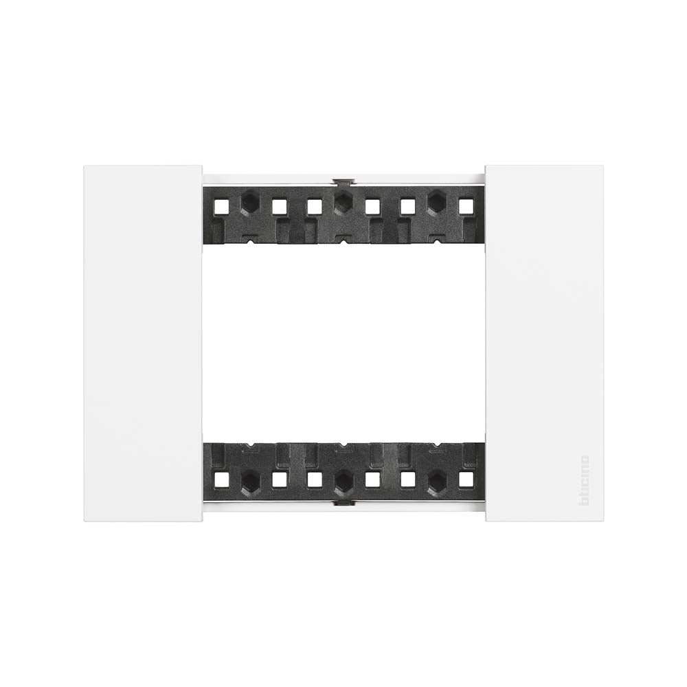 PLACA COLOR BLANCO 3 MODULO MCA LIVING NOW