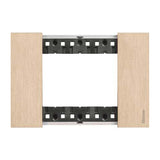 PLACA METALICA COLOR ORO 3 MODULO MCA LIVING NOW