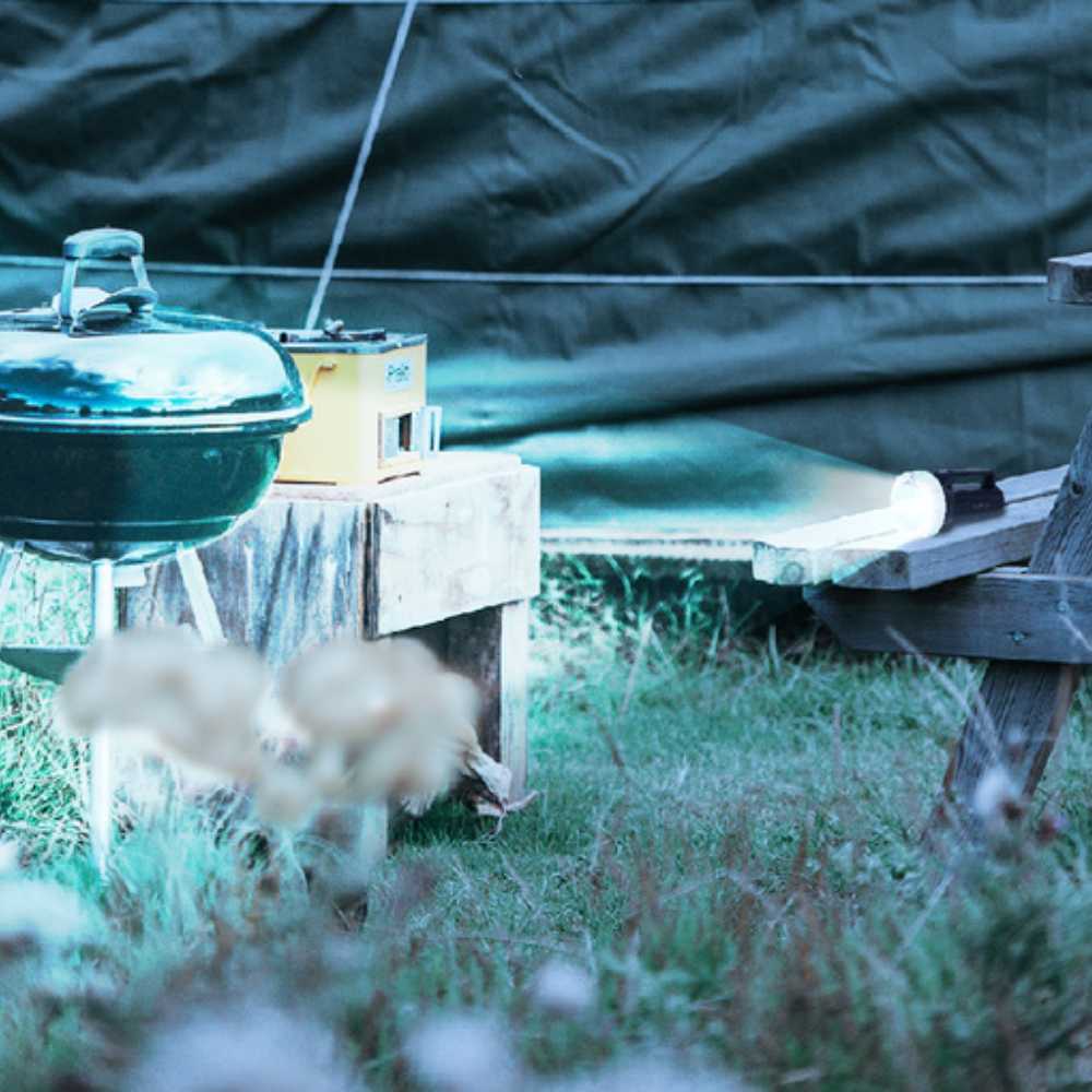 KIT DE 4 PIEZAS DE LINTERNA LED TECNOLITE ZAKAR RECARGABLE PORTATIL 3W LUZ DE DIA INCLUYE CABLE DE CARGA