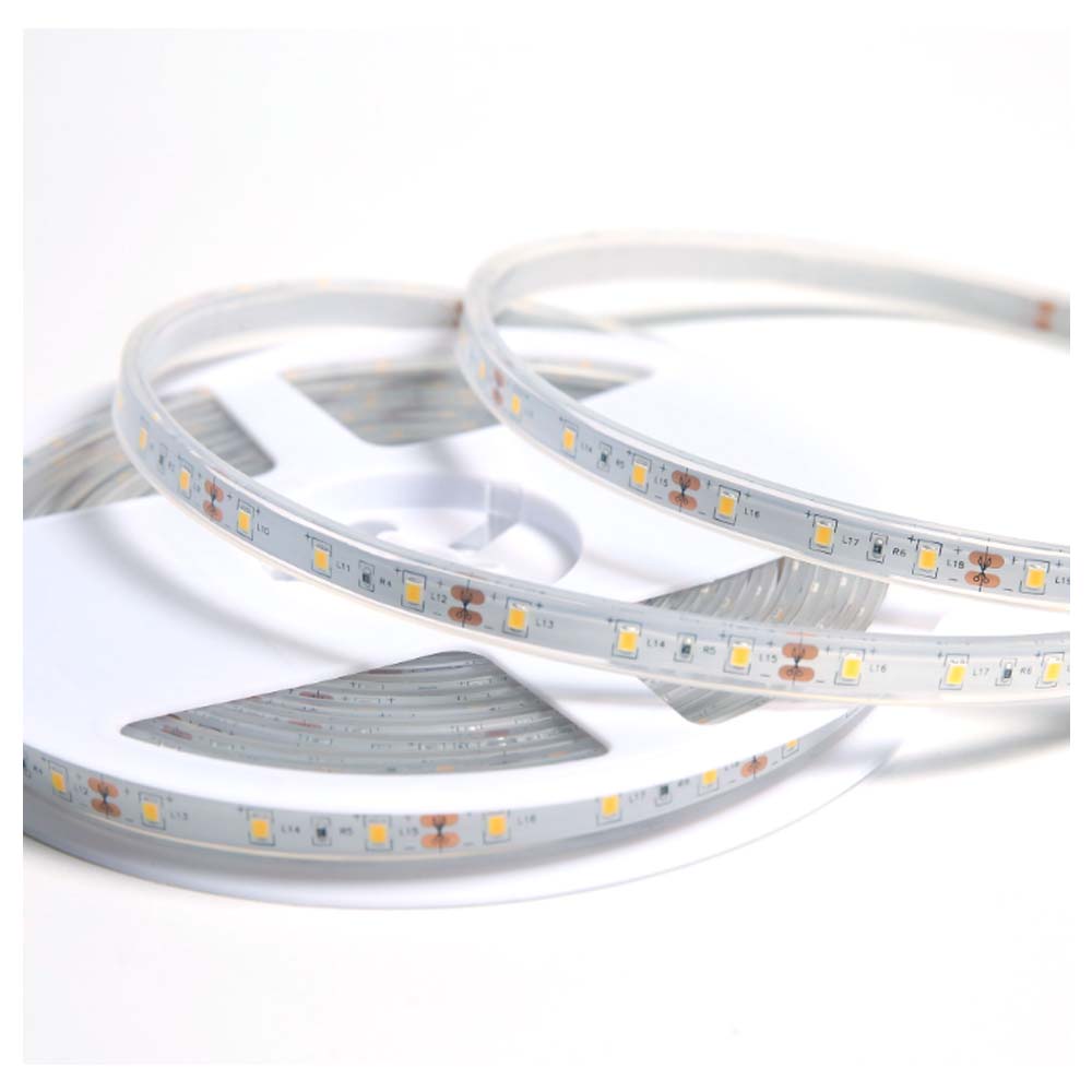 KIT DE 2 TIRAS DE LED FLEXIBLES CON RECUBRIMIENTO DE VINIL 5M 127V IP45 BLANCO CALIDO TECNOLITE