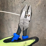 PINZAS DE ELECTRICISTA KLEIN TOOLS CUBIERTA PLÁSTICA INYECTADA BIMATERIAL 8" DE LARGO