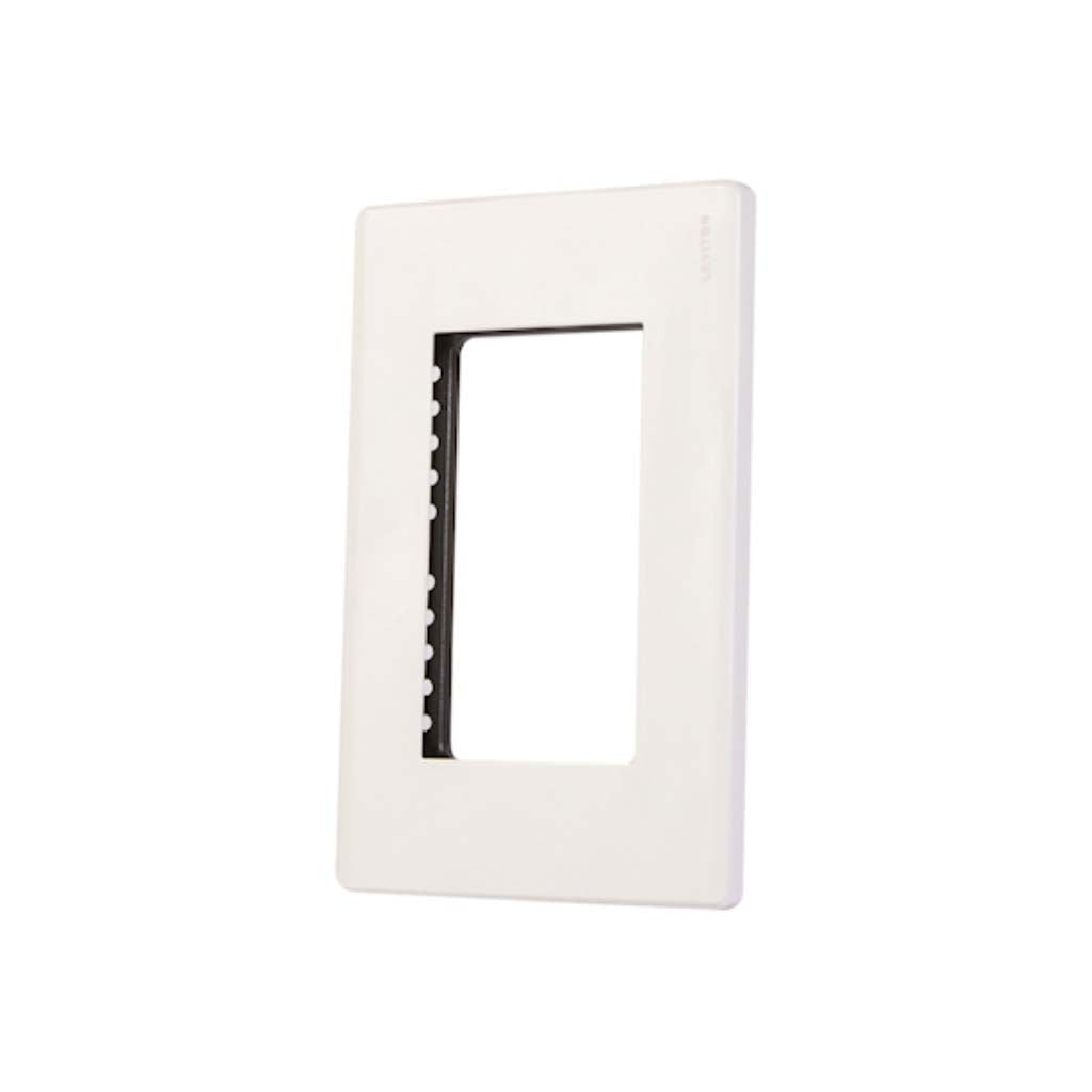 PLACA PLASTICA STALO 3 MODULOS 1/2 BLANCO