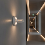 LUMINARIA LED CON APERTURA 360 PARA SOBREPONER MURO O TECHO 9W 3000K 100-277V BCO ILLUX