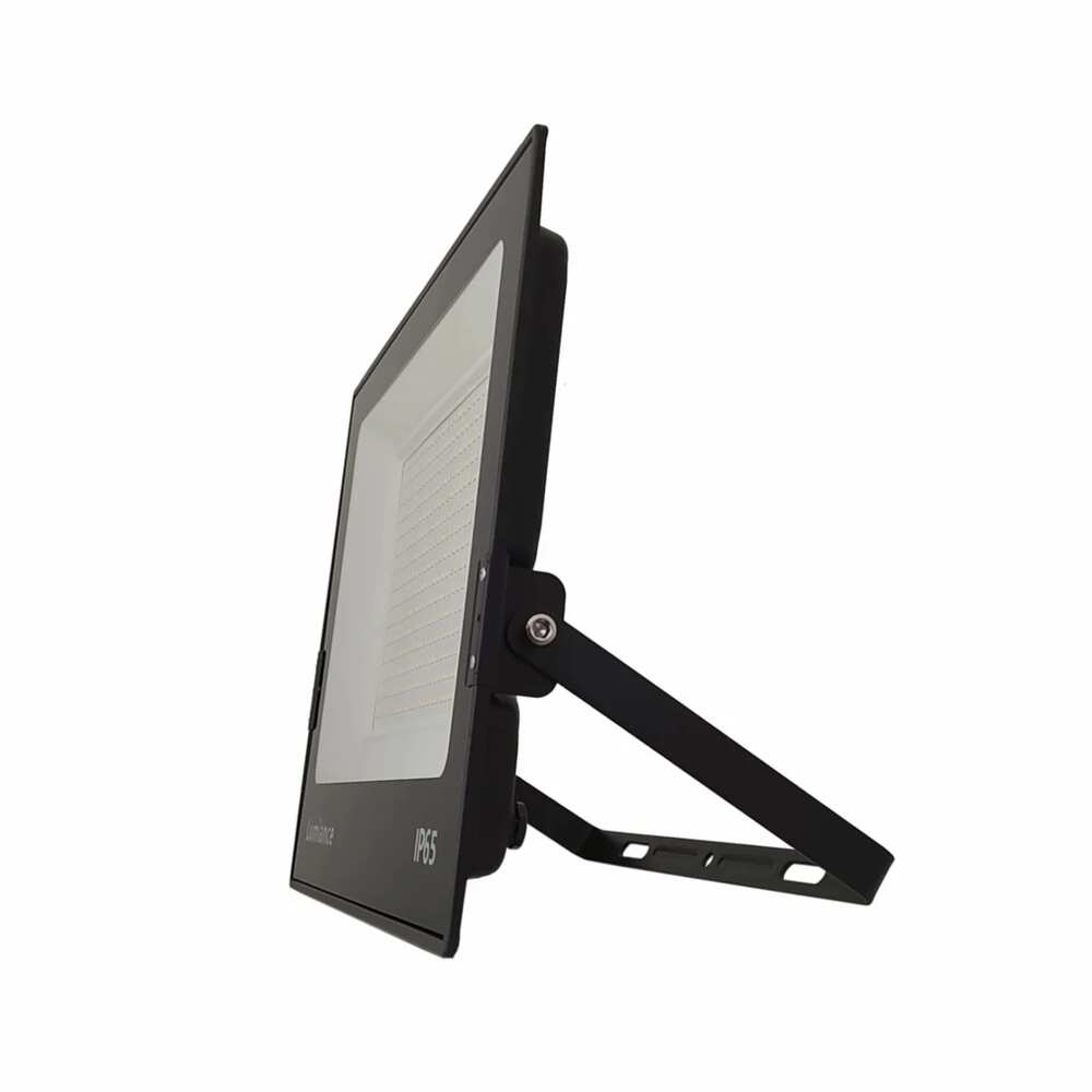 REFLECTOR IP65 JETA FLOOD 200W 5000K 120V-240