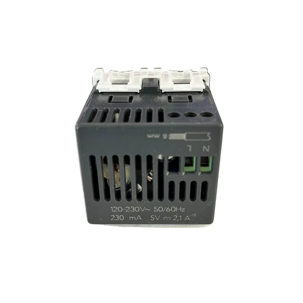UNIDAD ALIMENTACION USB 5V.  2.1A. 2 MOD. 120-230V. BLANCO EIKON VIMAR