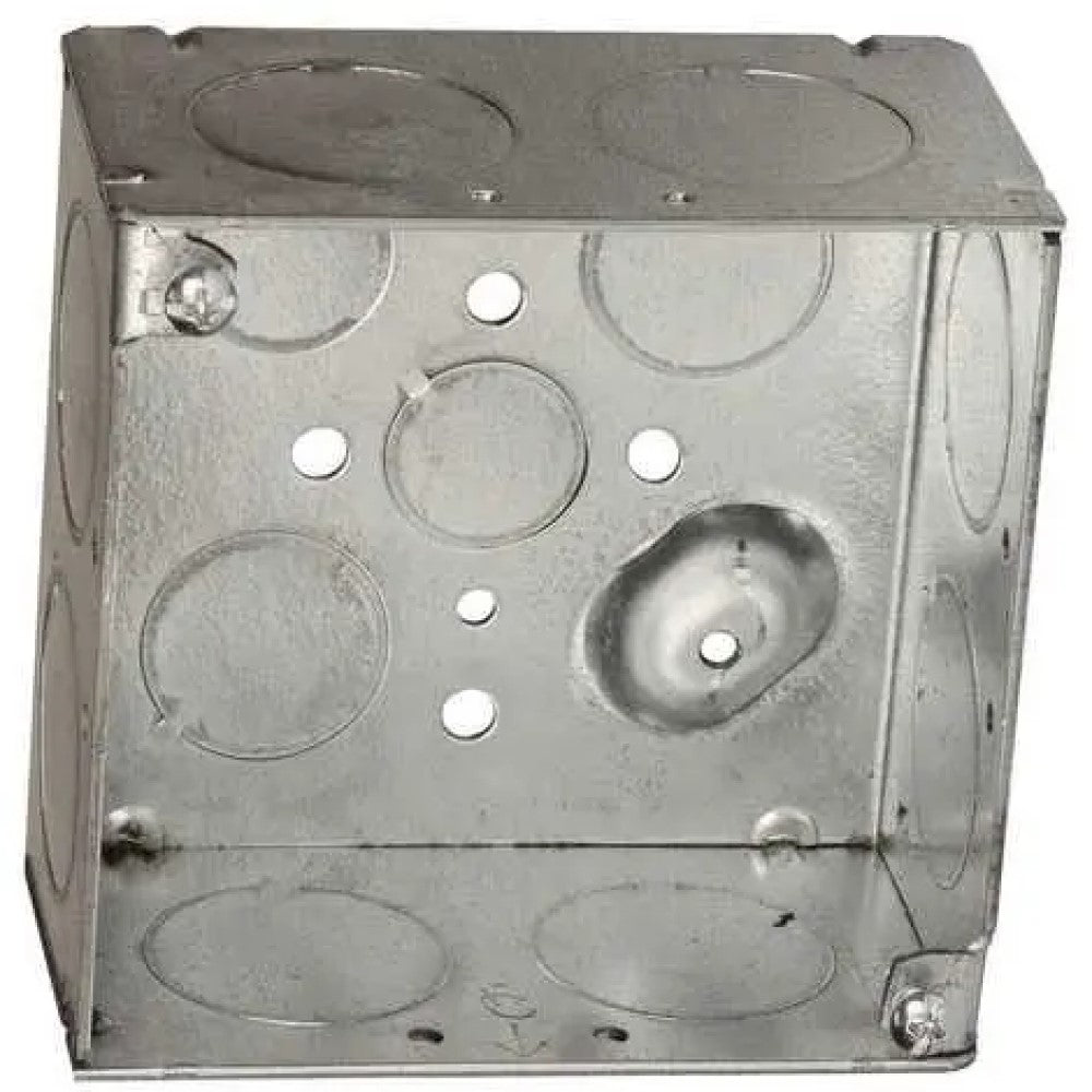 CAJA CUADRADA SOLDADA 4" P/TUBO 3/4" PROF. 2 1/8"