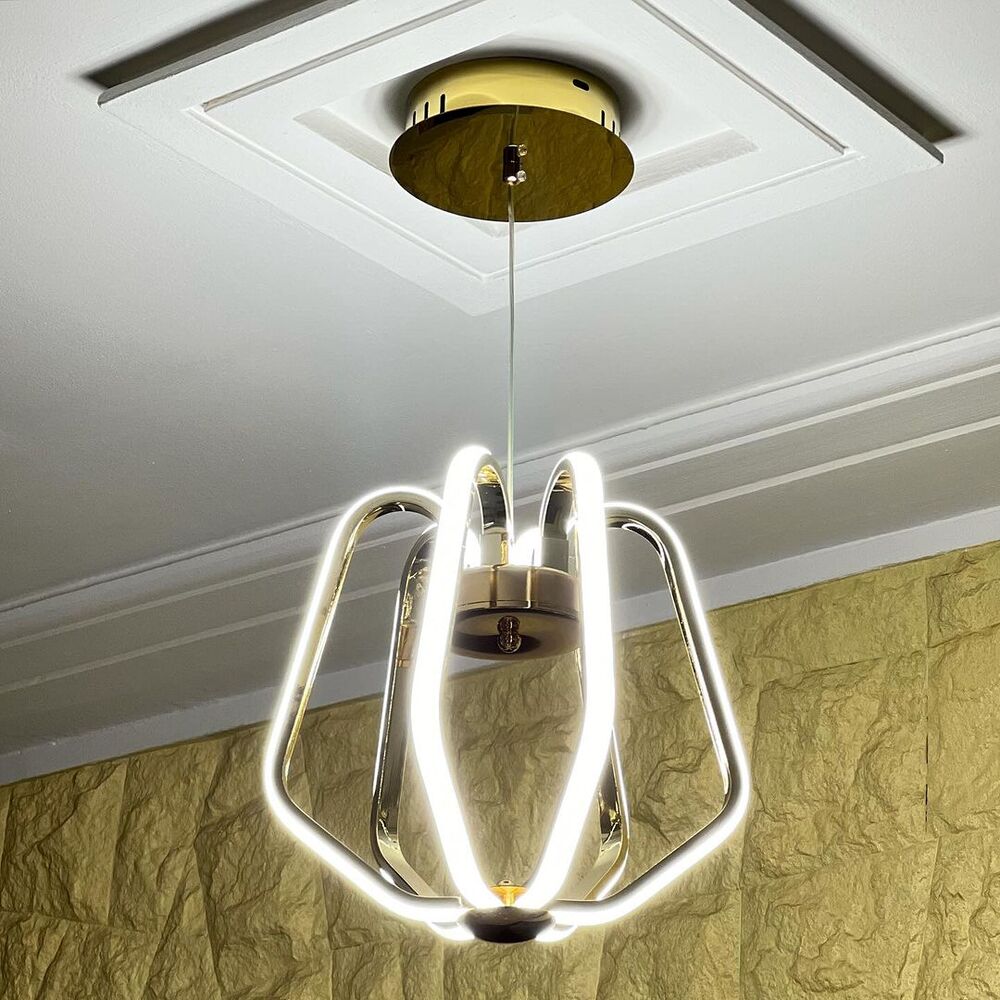LUM COLGANTE  DE LED 8X6W 4000K CON FIGURA TIPO PIRAMIDAL IIDSA