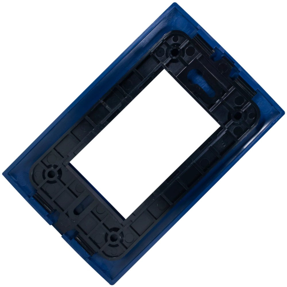 PLACA CIEN A COLOR 3 MODULOS COLOR AZUL MATE LEVITON
