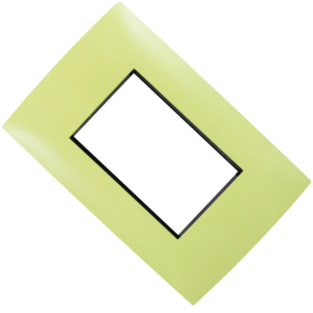 PLACA CIEN A COLOR 3 MODULOS COLOR VERDE MATE LEVITON