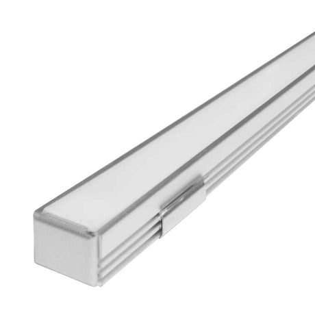 KIT PERFIL P/TIRA EXTRAPLANA LED C/CEJA (PERFIL RECT ALUMINIO 2M + MICA DIFUSA 2M + 2 TAPAS LAT +  2 GRAPAS DE EMP/SOB IP20) ILUMILEDS