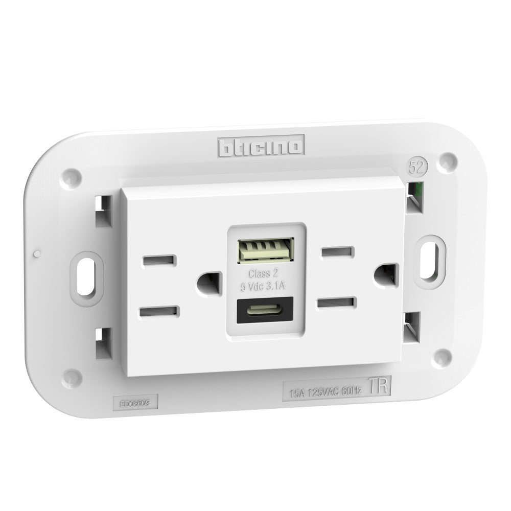 TOMA DE CORRIENTE DUPLEX 2P+T CON 2 USB A+C COLOR BLANCO 3 MOD. 3.1A INCLUYE CHASIS 127V.