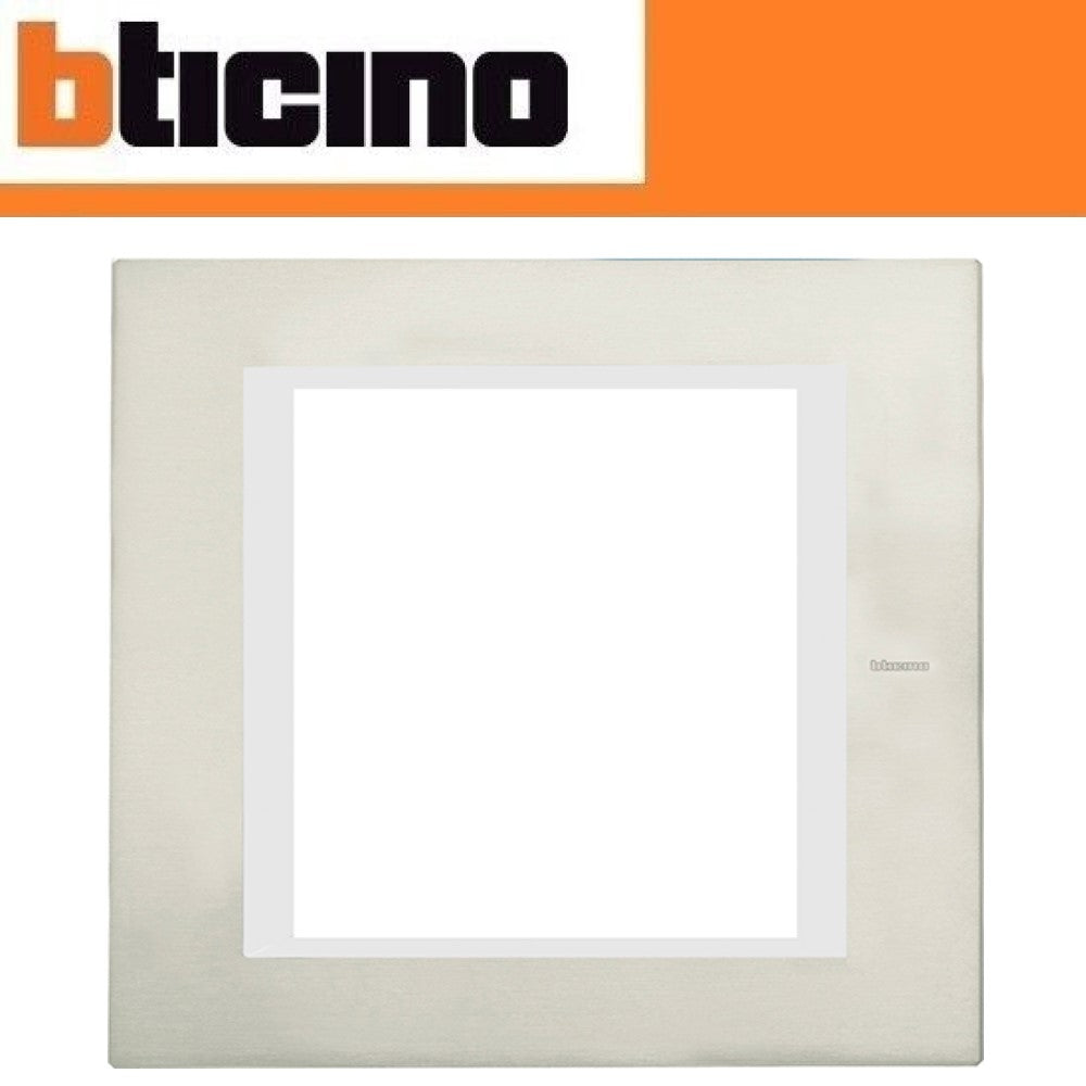 PLACA RECTANGULAR COLOR BLANCO 3+3 MOD. LNA4826BI LIVING Y LIGHT